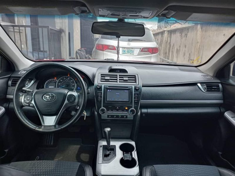 2012 TOYOTA CAMRY SE SPECIAL EDITION